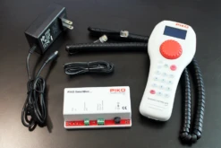 PIKO 55017 SmartControl Light Basic Set Digital Command Control System 120V 2.0A