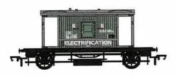 Bachmann HO 74904 British Brake Van Track Cleaning Car, Departmental #LDB952490