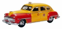 Oxford Diecast HO 87DS46002 1946-1948 Desoto Suburban Sedan, San Francisco Taxi Yellow/Red