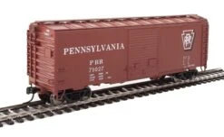 Walthers Mainline HO 910-2261 40' ACF Welded Box Car With 8' Door, Pennsylvania #71027