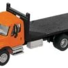 Walthers SceneMaster HO 949-11651 International 7600 3-Axle Flatbed Truck