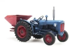 Artitec HO 387.347 Ford Tractor With Broadcast Spreader