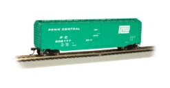 Bachmann HO 18040 50' Plug Door Box Car, Penn Central #208177