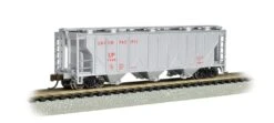 Bachmann N 73857 PS-2 3-Bay Covered Hopper, Union Pacific #1968