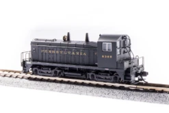 Broadway Limited Imports N 3940 EMD SW7, Pennsylvania Railroad #9365 -Model Train Shop BLI 3940 41b 58767.1631194859