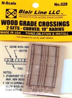 Blair Line N 028 Laser-Cut 19" Radius Curved Wood Grade Crossing (2 Sets)