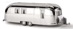 Busch HO 44982 1958 Airstream Camping Trailer