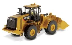 Diecast Masters HO 85949 High Line Series CAT 972M Wheel Loader