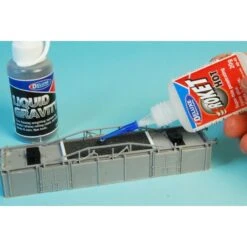 Deluxe Materials BD38 Liquid Gravity (240g) 5 Deluxe Materials BD38 Liquid Gravity (240g) -Model Train Shop DLM BD38 4 22232.1504130549