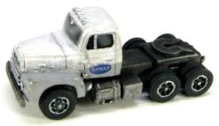 Showcase Miniatures N 104 R-190 Tractor Kit