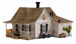 Woodland Scenics HO BR5040 Built And Ready Old Homestead