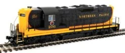 Walthers Mainline HO 910-20485 EMD GP9 Phase II With High Hood, Northern Pacific #206